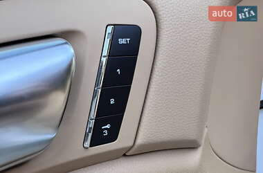 Внедорожник / Кроссовер Porsche Cayenne 2014 в 