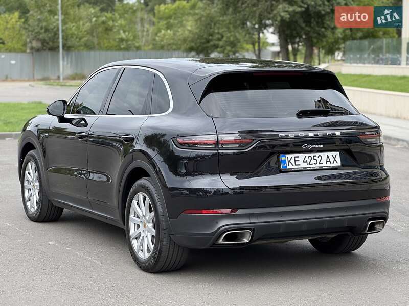 Внедорожник / Кроссовер Porsche Cayenne 2018 в Днепре