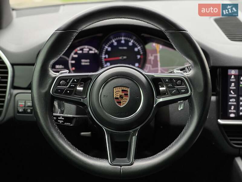 Внедорожник / Кроссовер Porsche Cayenne 2018 в Днепре