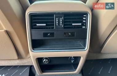 Внедорожник / Кроссовер Porsche Cayenne 2022 в 