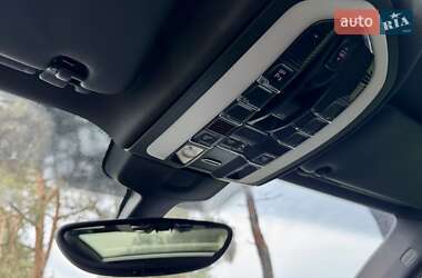 Внедорожник / Кроссовер Porsche Cayenne 2012 в 