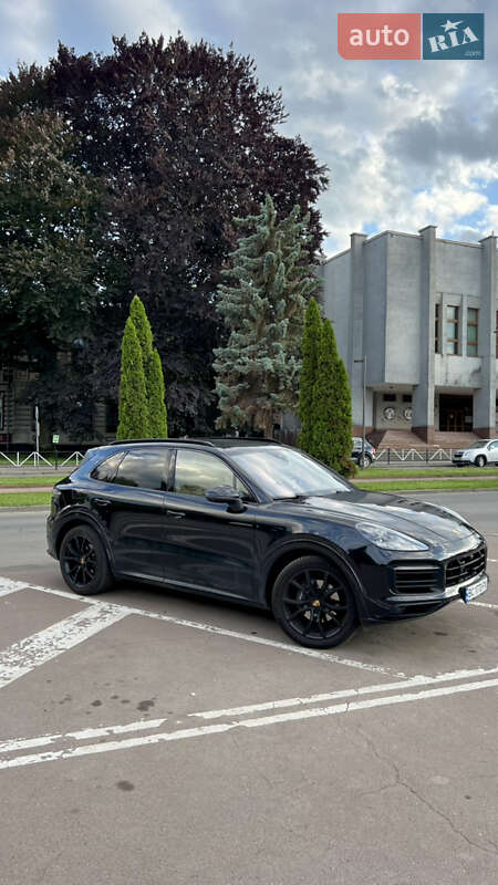 Внедорожник / Кроссовер Porsche Cayenne 2018 в Хмельницком фото 9 Внедорожник / Кроссовер Porsche Cayenne 2018 в Хмельницком