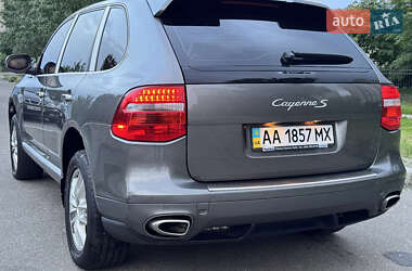 Внедорожник / Кроссовер Porsche Cayenne 2008 в 