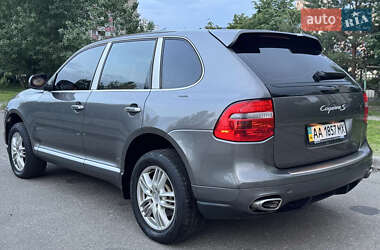 Внедорожник / Кроссовер Porsche Cayenne 2008 в 