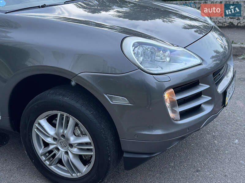 Внедорожник / Кроссовер Porsche Cayenne 2008 в Кривом Роге