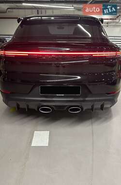 Позашляховик / Кросовер Porsche Cayenne 2024 в 