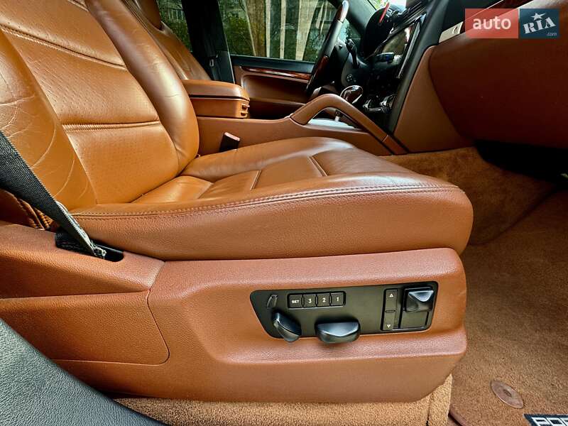 Внедорожник / Кроссовер Porsche Cayenne 2007 в Одессе