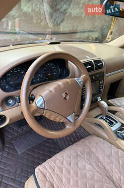 Позашляховик / Кросовер Porsche Cayenne 2007 в 