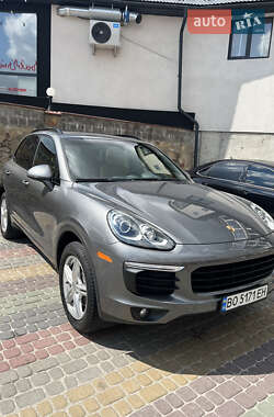 Позашляховик / Кросовер Porsche Cayenne 2016 в Тернополі