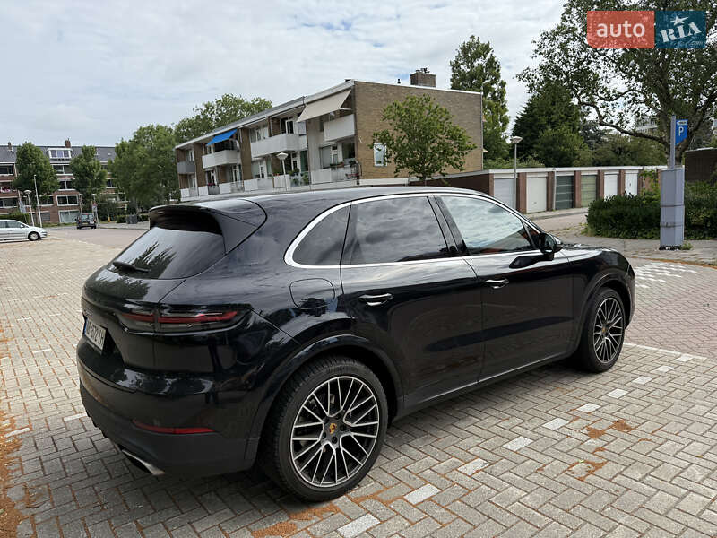 Внедорожник / Кроссовер Porsche Cayenne 2018 в Виннице