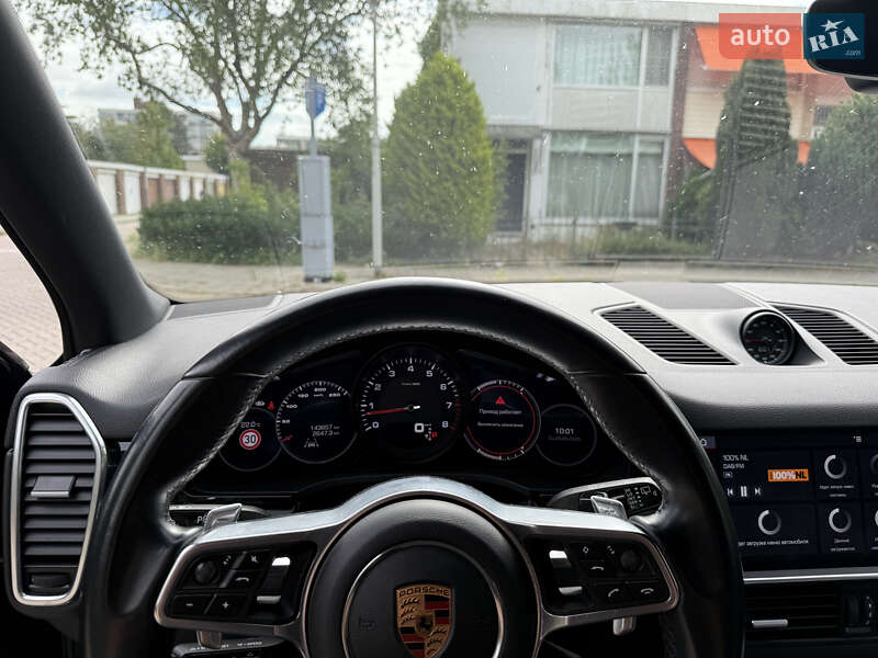 Внедорожник / Кроссовер Porsche Cayenne 2018 в Виннице