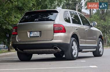 Внедорожник / Кроссовер Porsche Cayenne 2003 в 