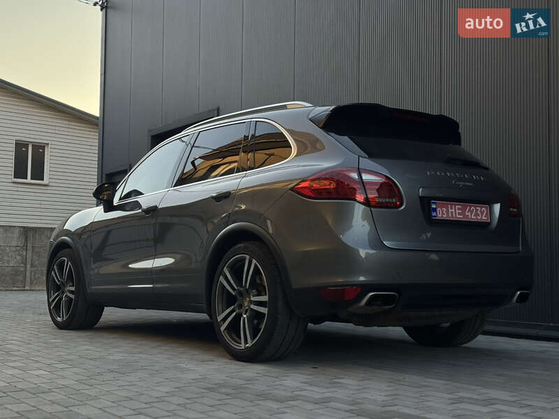 Внедорожник / Кроссовер Porsche Cayenne 2011 в Остроге фото 10 Внедорожник / Кроссовер Porsche Cayenne 2011 в Остроге