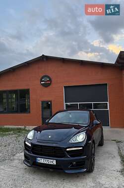 Позашляховик / Кросовер Porsche Cayenne 2012 в Івано-Франківську
