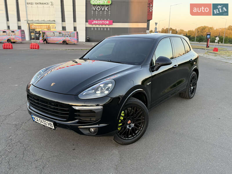 Porsche Cayenne 2016