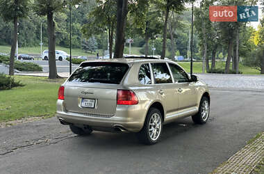 Внедорожник / Кроссовер Porsche Cayenne 2005 в 