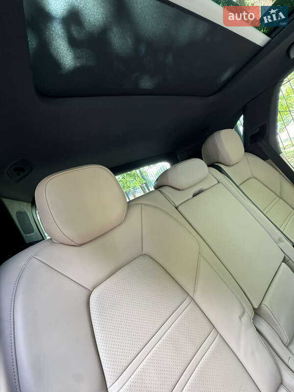 Позашляховик / Кросовер Porsche Cayenne 2019 в Києві