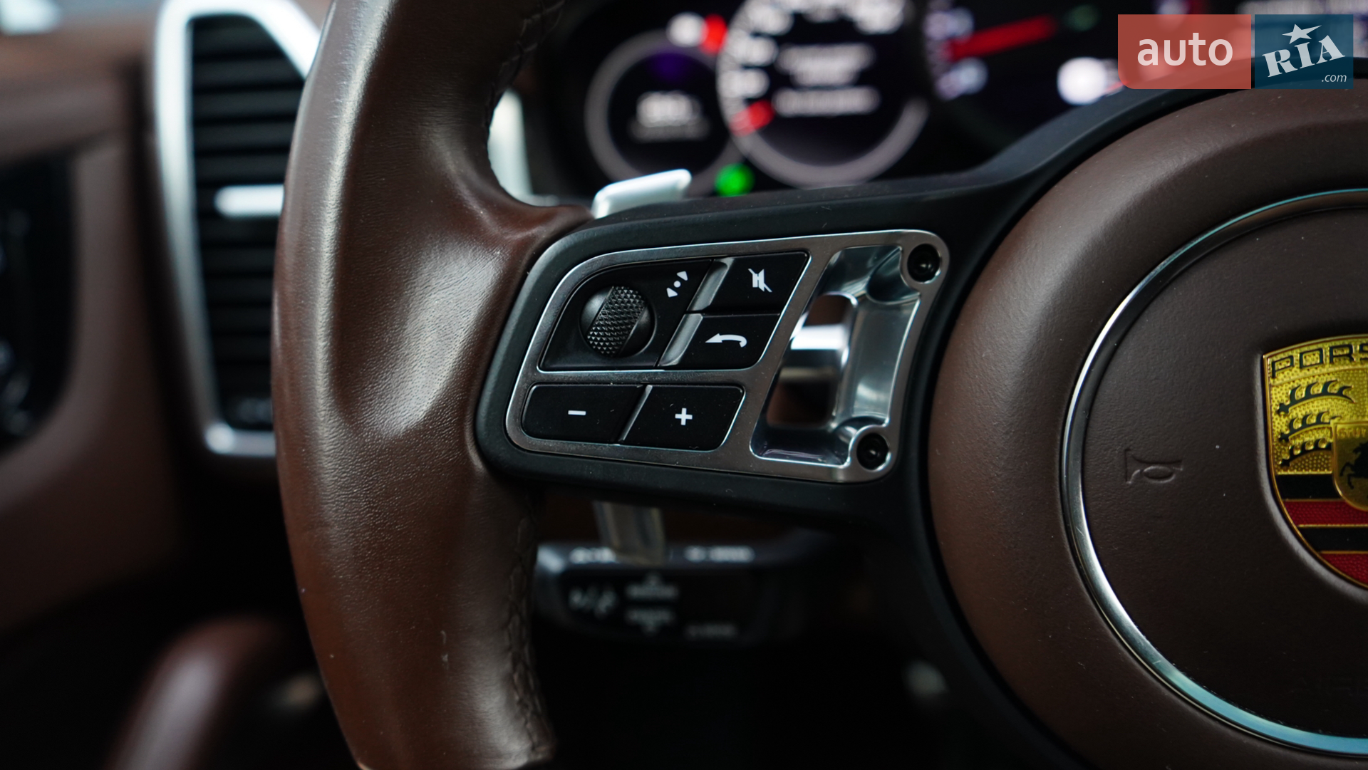 2020 Porsche Cayenne - мініатюра 34