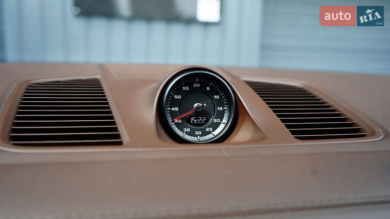 Позашляховик / Кросовер Porsche Cayenne 2020 в Львові