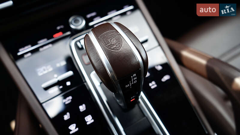 Позашляховик / Кросовер Porsche Cayenne 2020 в Львові