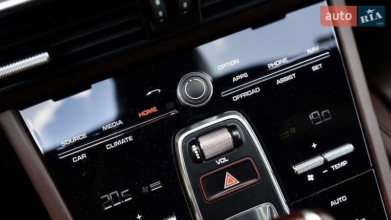 Позашляховик / Кросовер Porsche Cayenne 2020 в Львові