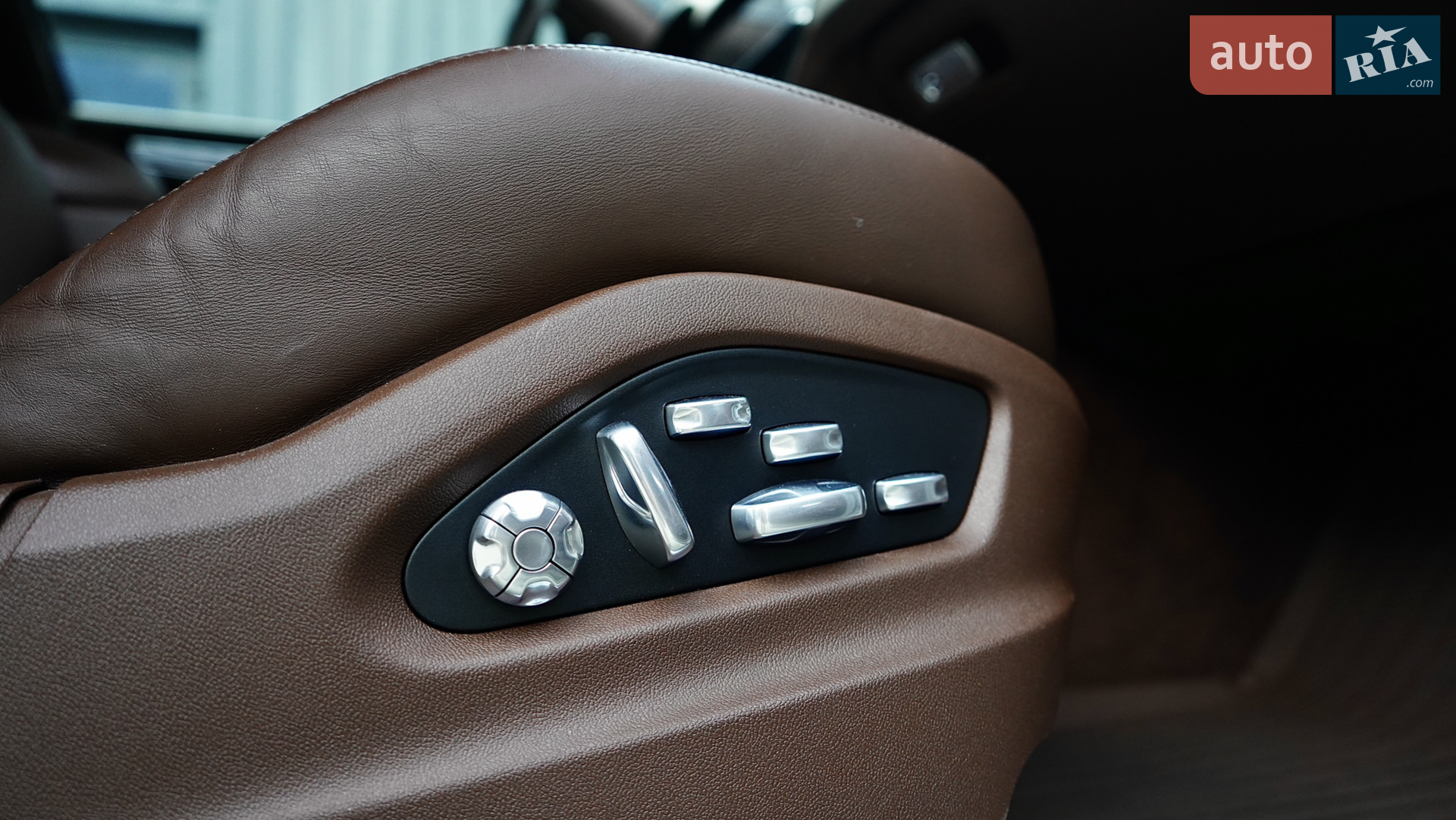 2020 Porsche Cayenne - мініатюра 52