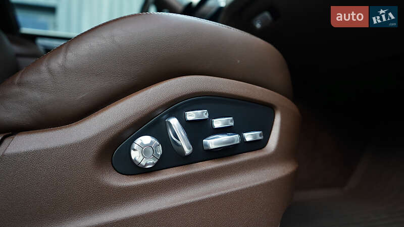 Позашляховик / Кросовер Porsche Cayenne 2020 в Львові