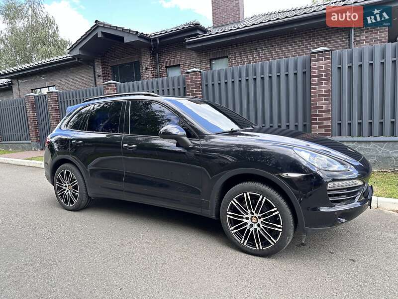 Porsche Cayenne 2012