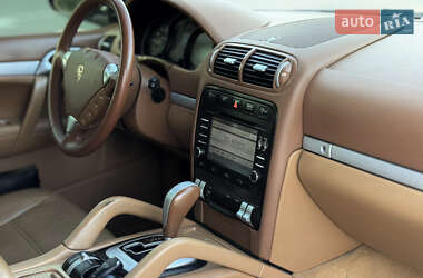 Позашляховик / Кросовер Porsche Cayenne 2008 в 