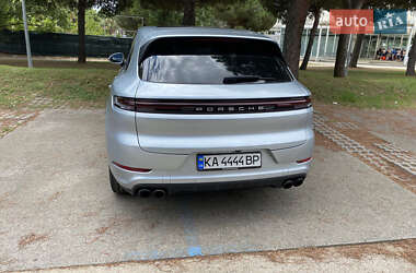 Позашляховик / Кросовер Porsche Cayenne 2023 в 