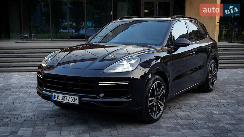 Позашляховик / Кросовер Porsche Cayenne 2018 в Києві