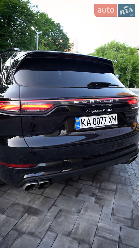 Позашляховик / Кросовер Porsche Cayenne 2018 в Києві