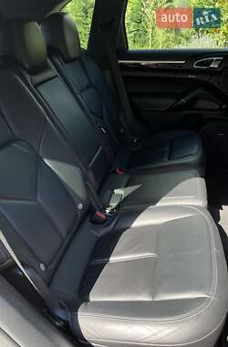 Позашляховик / Кросовер Porsche Cayenne 2014 в 