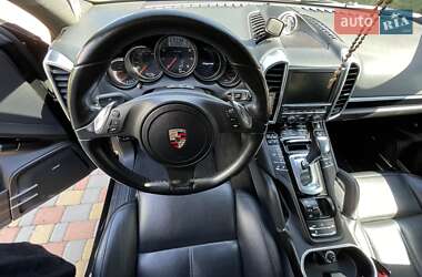 Позашляховик / Кросовер Porsche Cayenne 2014 в 