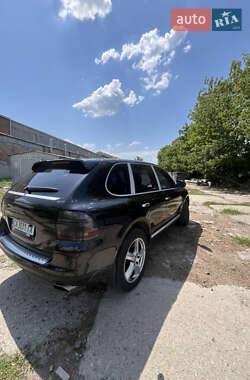 Позашляховик / Кросовер Porsche Cayenne 2005 в 