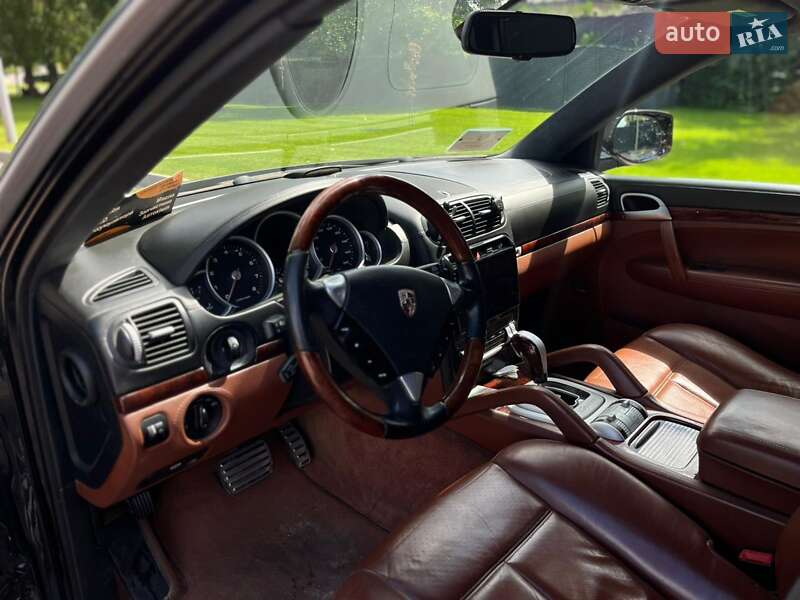 Позашляховик / Кросовер Porsche Cayenne 2007 в Житомирі