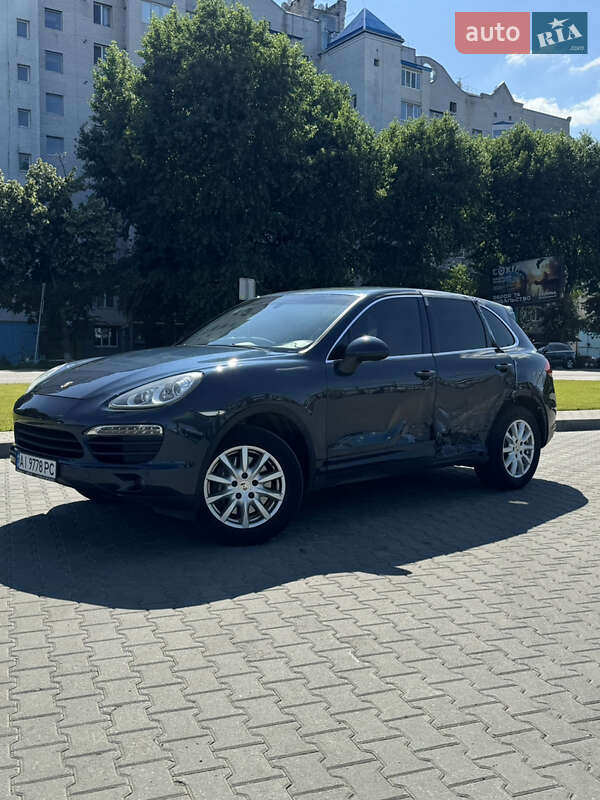 Внедорожник / Кроссовер Porsche Cayenne 2013 в 