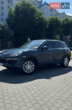 Внедорожник / Кроссовер Porsche Cayenne 2013 в 