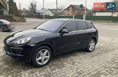 Позашляховик / Кросовер Porsche Cayenne 2010 в 