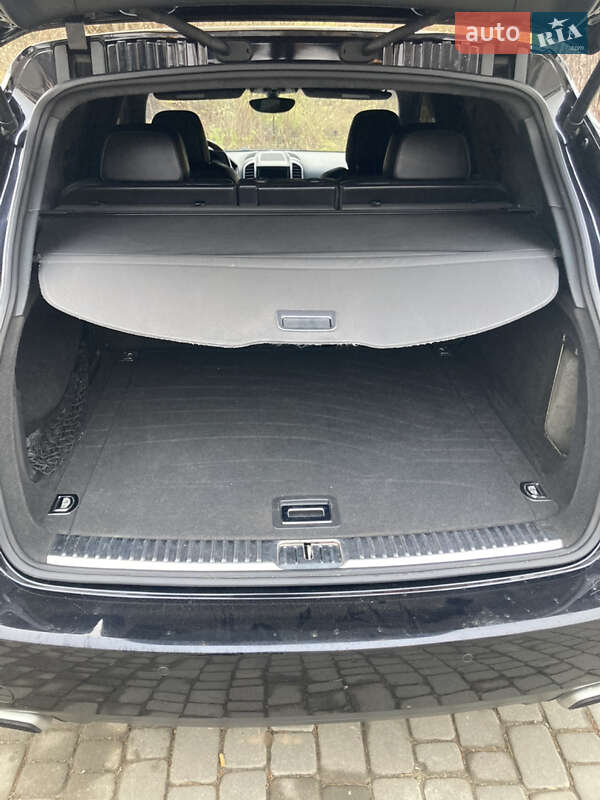 Внедорожник / Кроссовер Porsche Cayenne 2010 в Львове