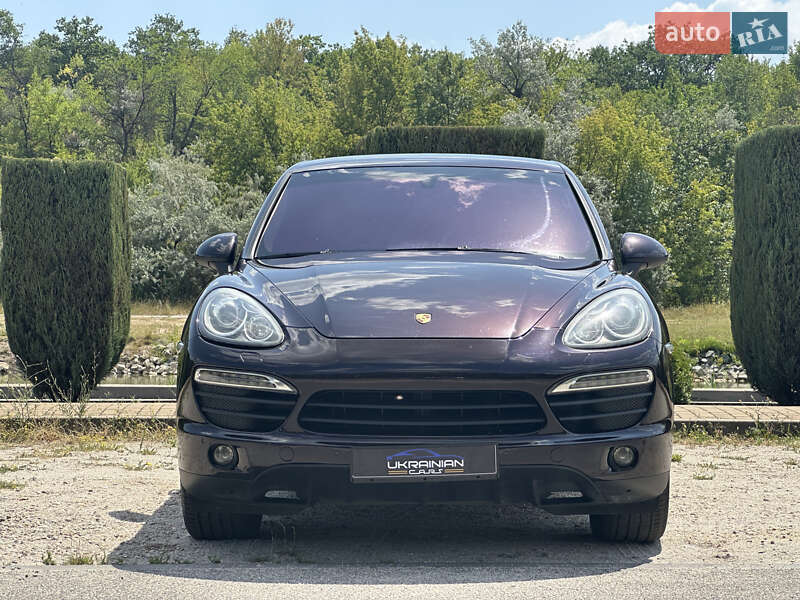 Внедорожник / Кроссовер Porsche Cayenne 2011 в Днепре
