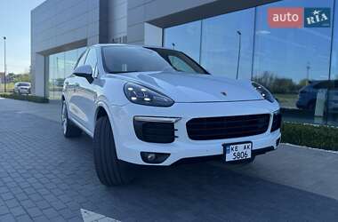 Внедорожник / Кроссовер Porsche Cayenne 2017 в Днепре