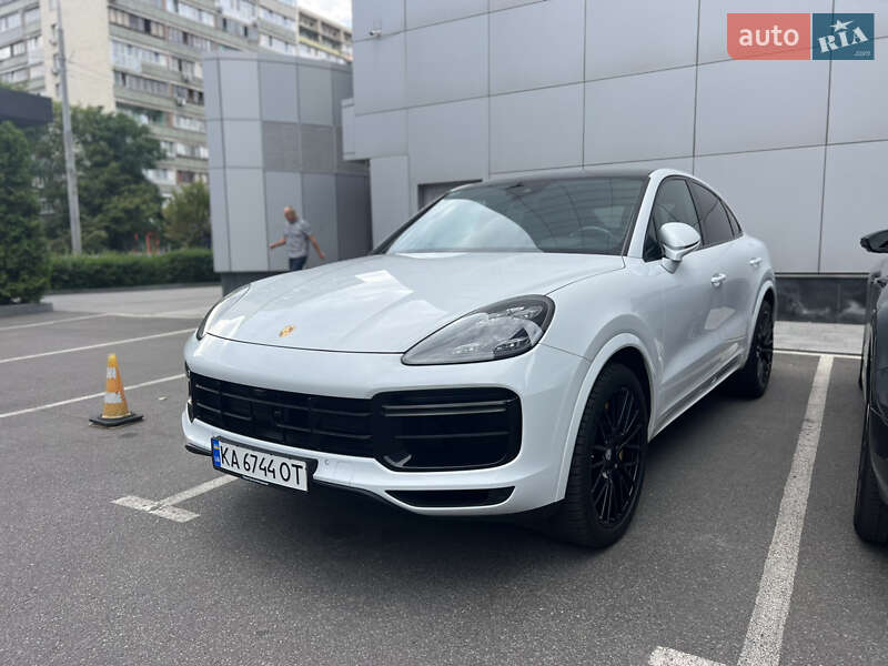 Позашляховик / Кросовер Porsche Cayenne 2019 в Києві