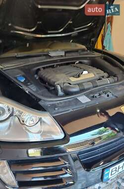 Внедорожник / Кроссовер Porsche Cayenne 2008 в 