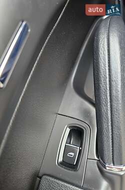 Позашляховик / Кросовер Porsche Cayenne 2013 в 