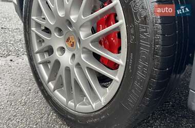 Внедорожник / Кроссовер Porsche Cayenne 2014 в 