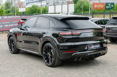 Внедорожник / Кроссовер Porsche Cayenne 2023 в 