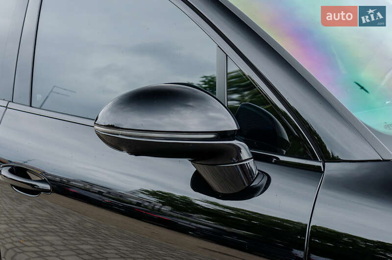 Внедорожник / Кроссовер Porsche Cayenne 2023 в Киеве