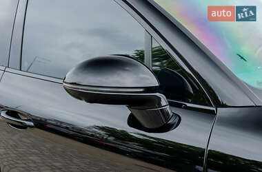 Внедорожник / Кроссовер Porsche Cayenne 2023 в 