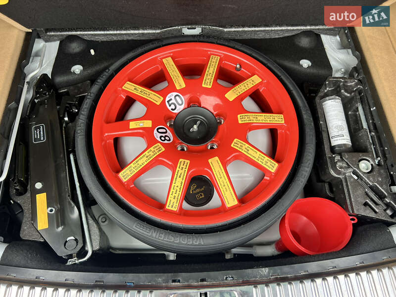 Внедорожник / Кроссовер Porsche Cayenne 2014 в Луцке